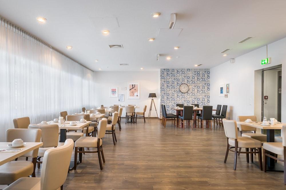 Mercure Airport Hotel Köln