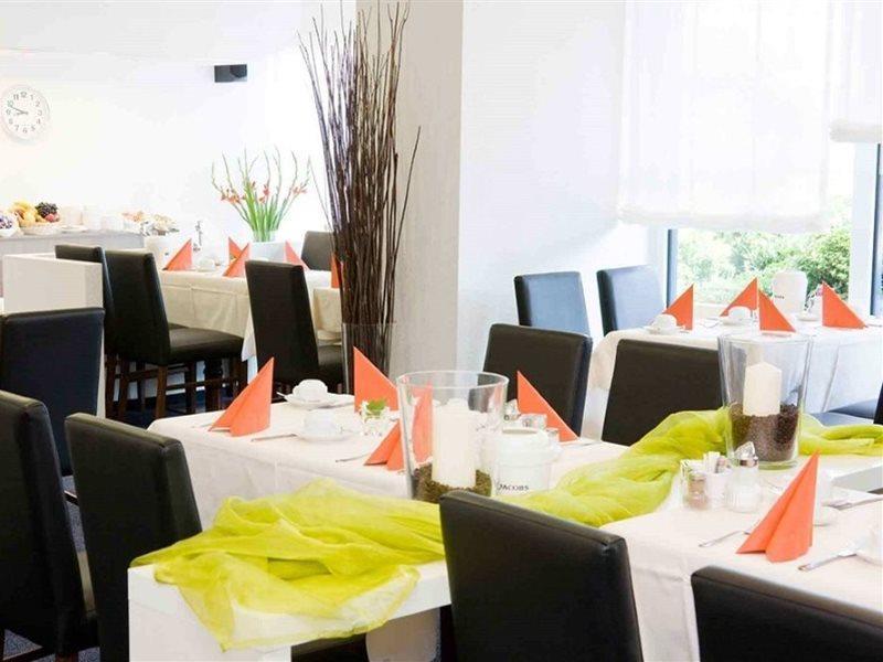 Hotel Mercure Airport